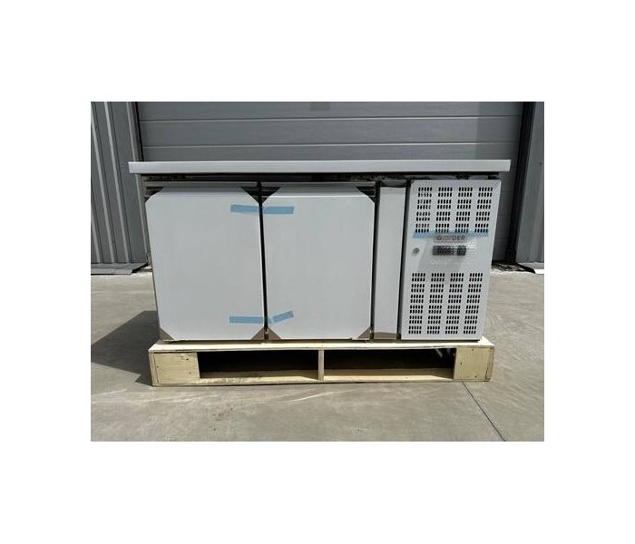 Стіл холодильний середньотемпературний 260 кг Gooder GN2TN