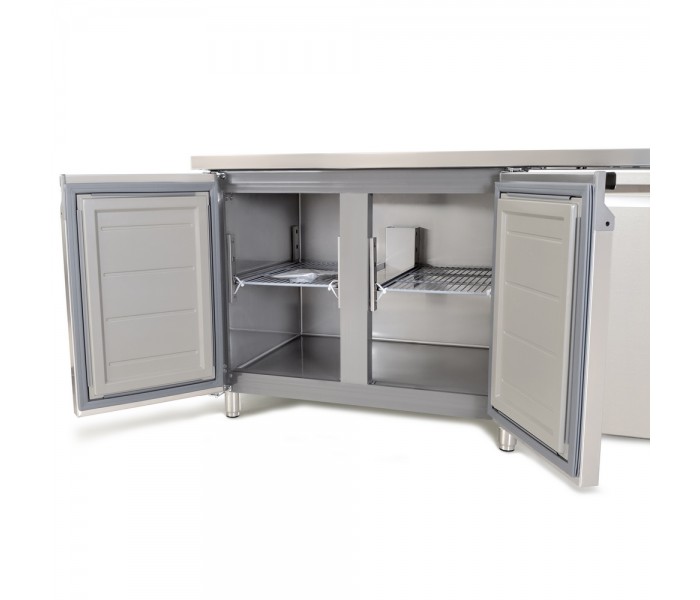 Стол холодильный 580 л GoodFood GF-GN4100TNS-HC четырехдверный