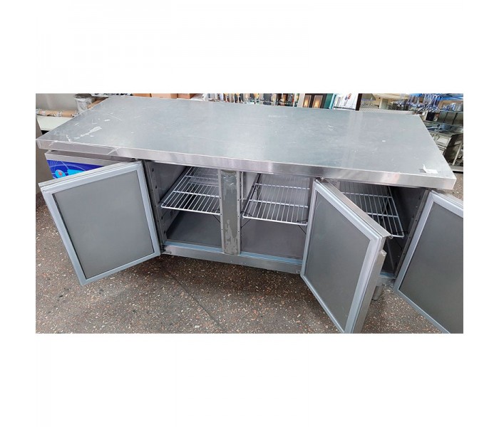 Морозильный стол CustomCool CCFТ-3 3 двери