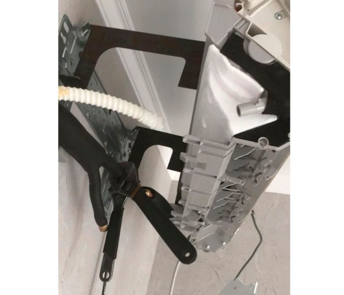 Кронштейн 150 мм для монтажа (установки) внутреннего блока кондиционера 2 мм