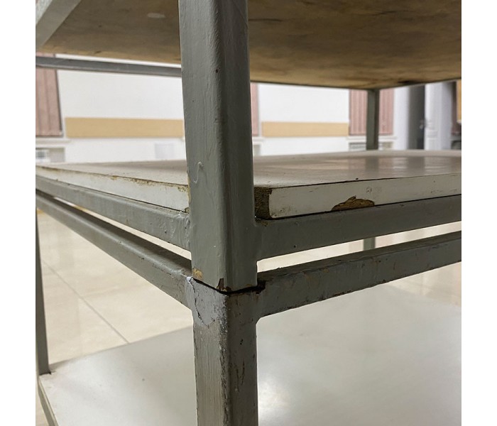 Подставка под печь для пиццы SK с полкой б/у